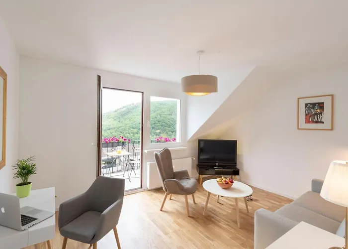 Burgblick Coraidelstein Klotten