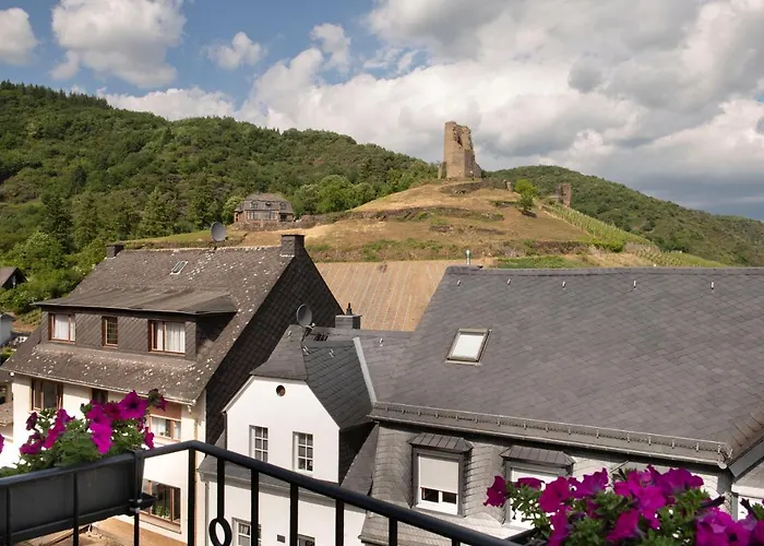 公寓 Burgblick Coraidelstein 克洛滕